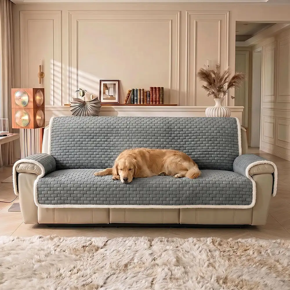 One-Piece Plush Scratch-Resistant Large Couch Covers with Elastic Straps