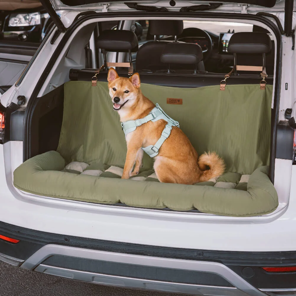 Travel Bolster Safety Back Seat Large Dog Car Seat Bed - Chessboard Lounge - Image 3